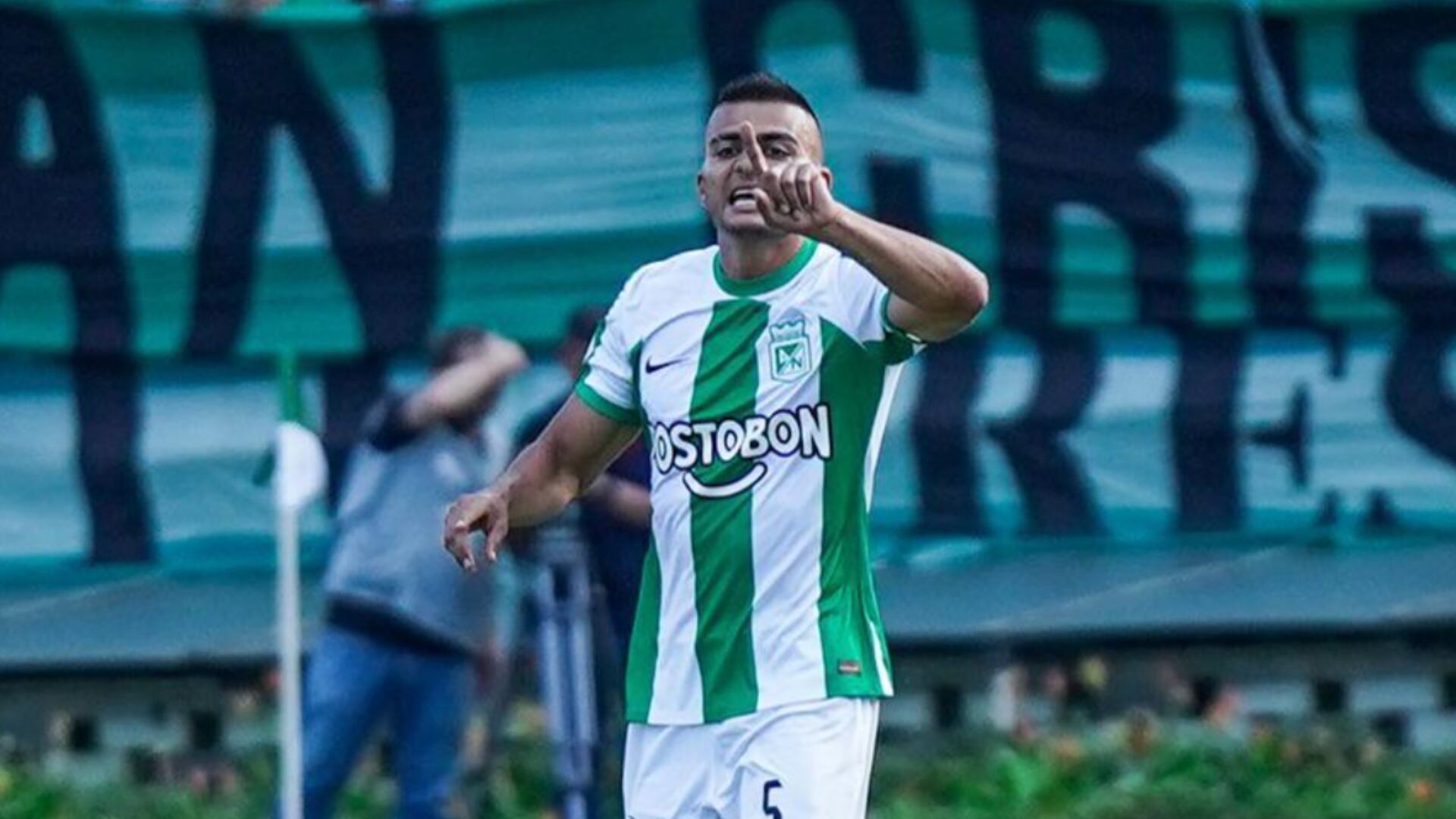 Periodista de Caracol dijo que Jhon Duque está pensando en retirarse por su salida de Atlético Nacional