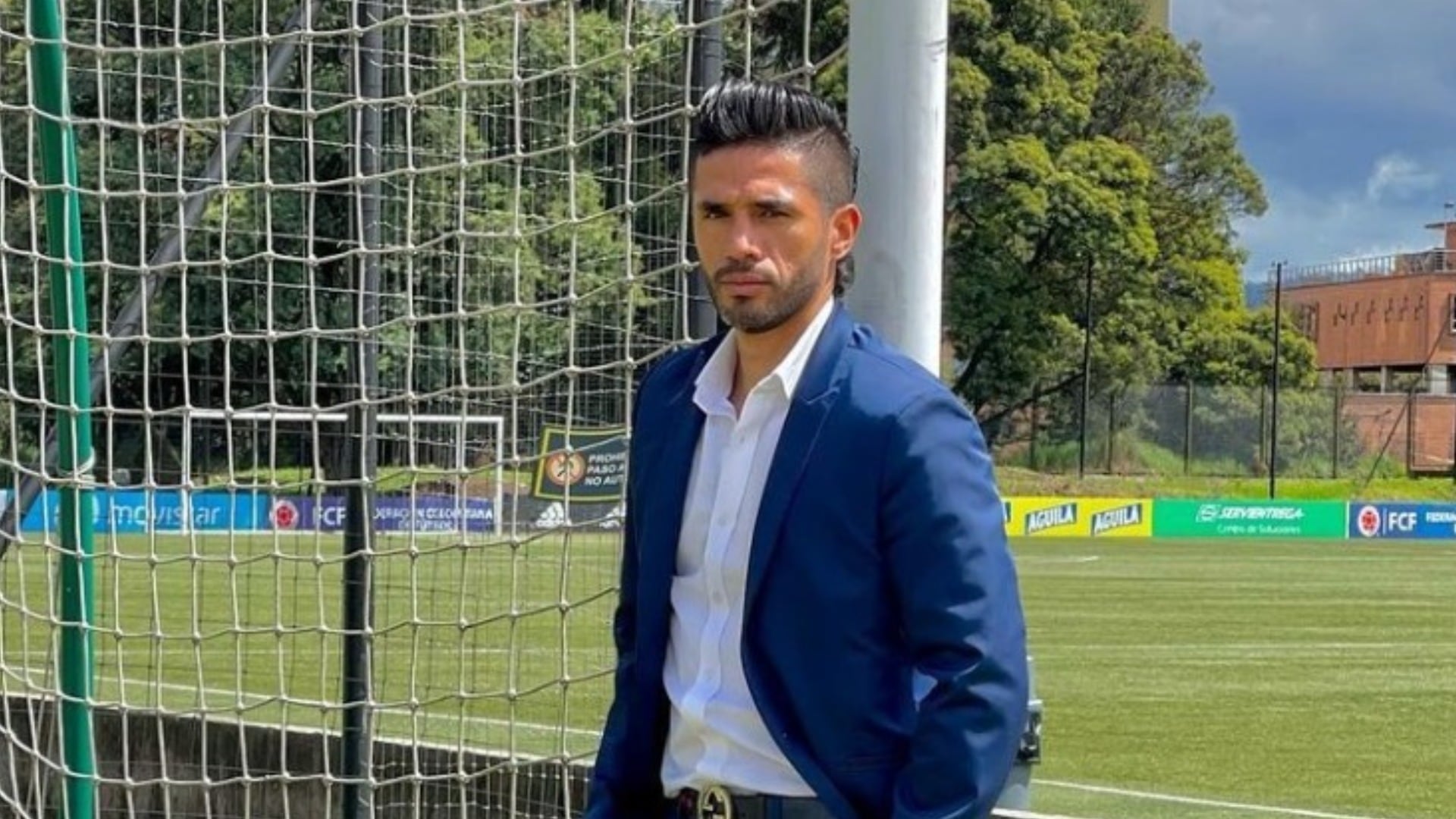 Fabían Vargas se ‘agarró' con varios periodistas por salir en defensa de dos jugadores del América