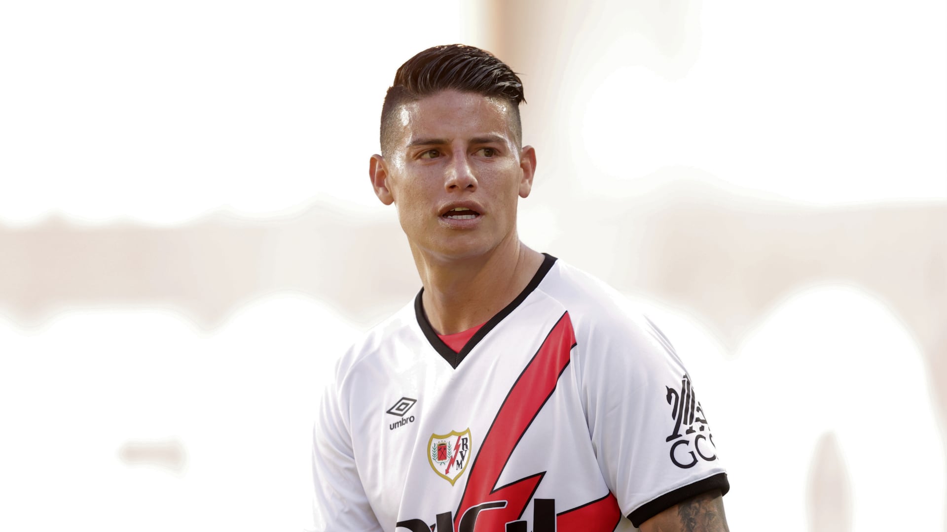 James Rodríguez ni siquiera fue suplente en el partido del Rayo Vallecano contra un equipo de sexta división